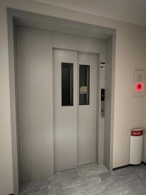 204号室 8