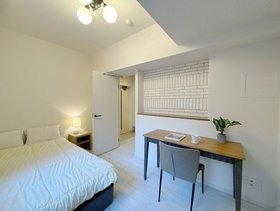 417号室 8