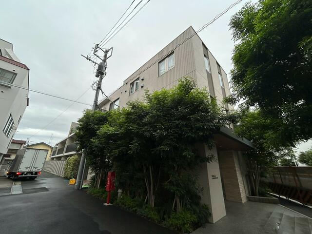 201号室 14