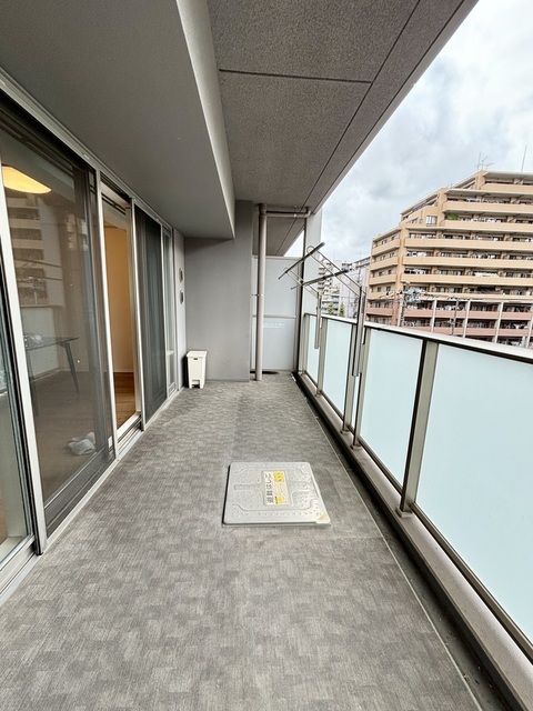 401号室 7