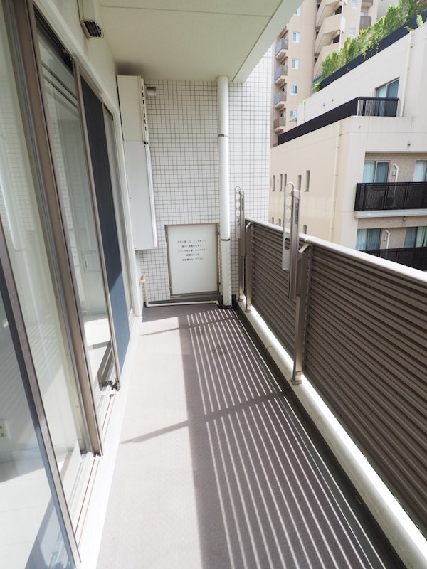 0406号室 8