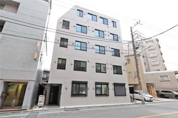 303号室 7