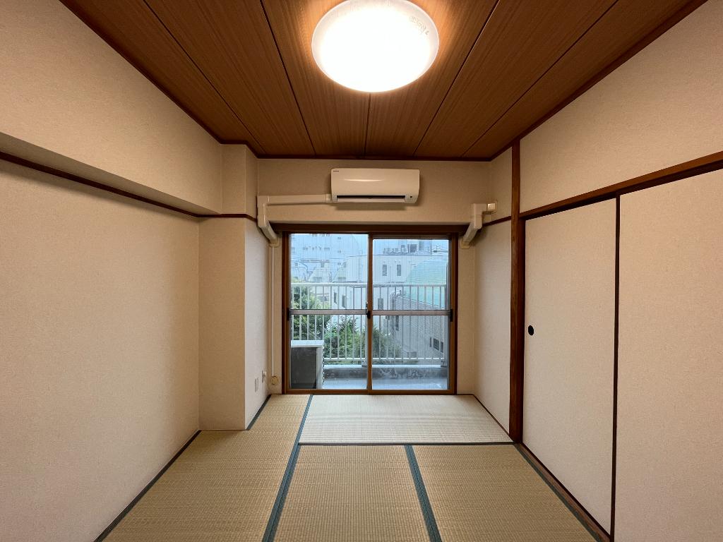 301号室 5