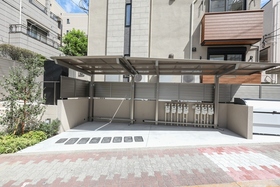 203号室 9