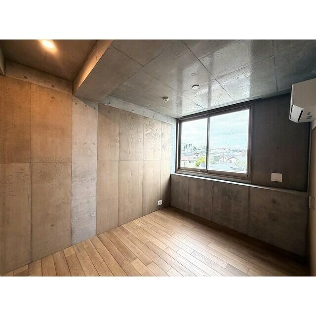 401号室 2