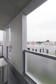 402号室 8