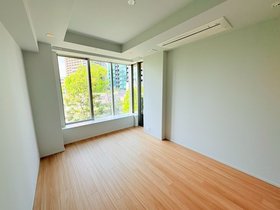 302号室 6