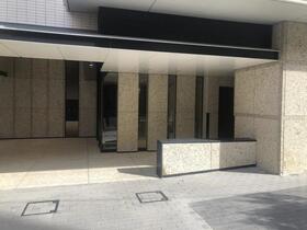 701号室 4