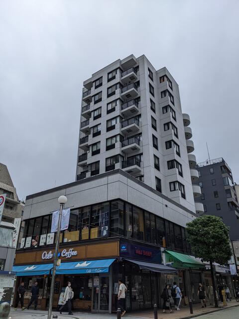 905号室 10