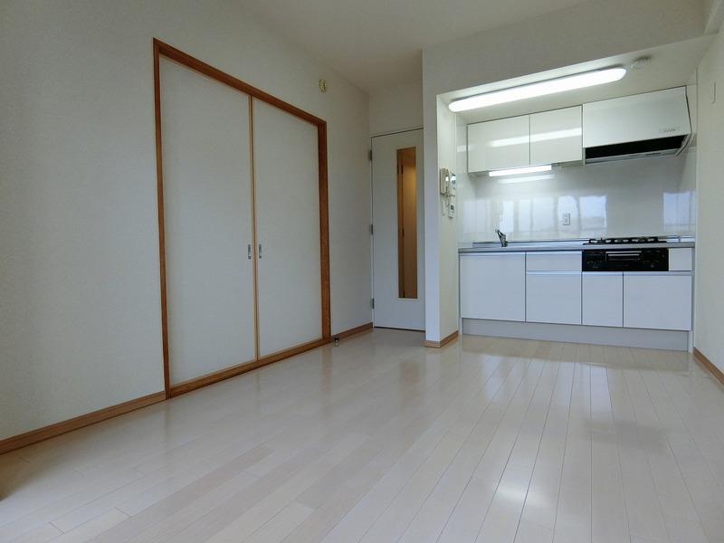 511号室 4