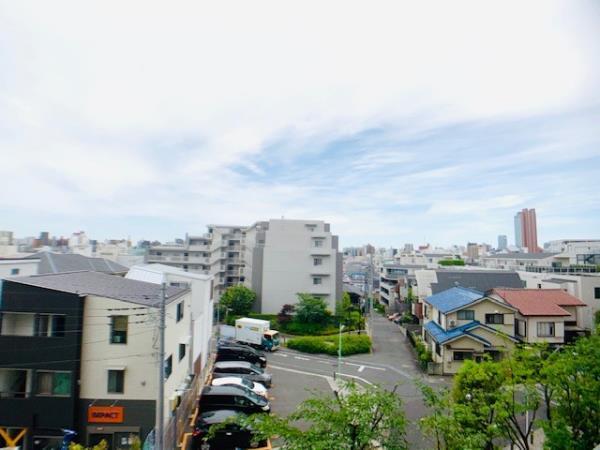 418号室 9
