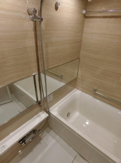 502号室 8
