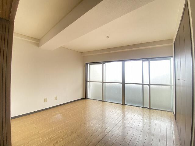 301号室 4