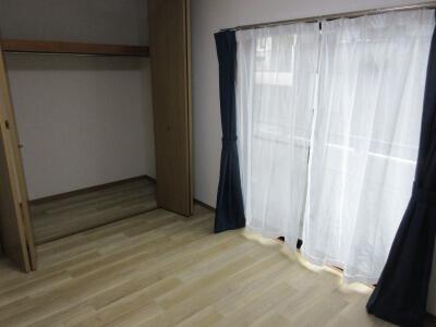 302号室 7