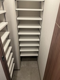 1001号室 7