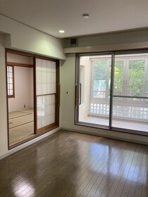 201号室 4