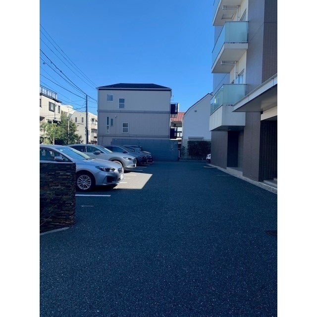 505号室 4