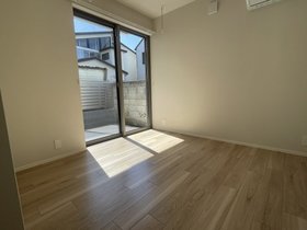 102号室 6