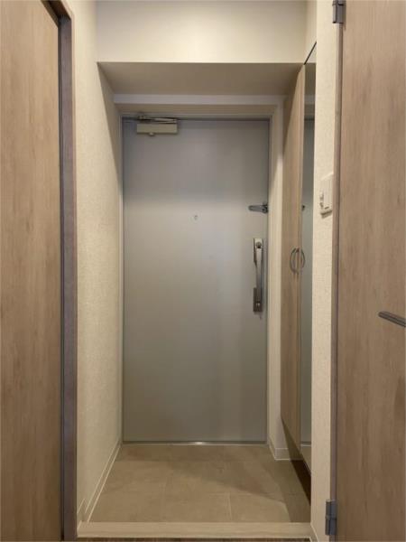 204号室 7