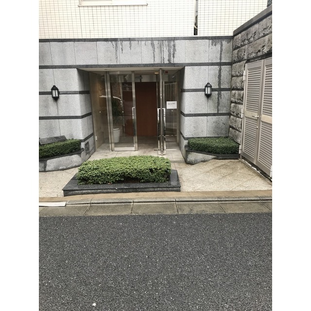305号室 3