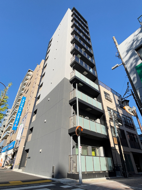 701号室 9
