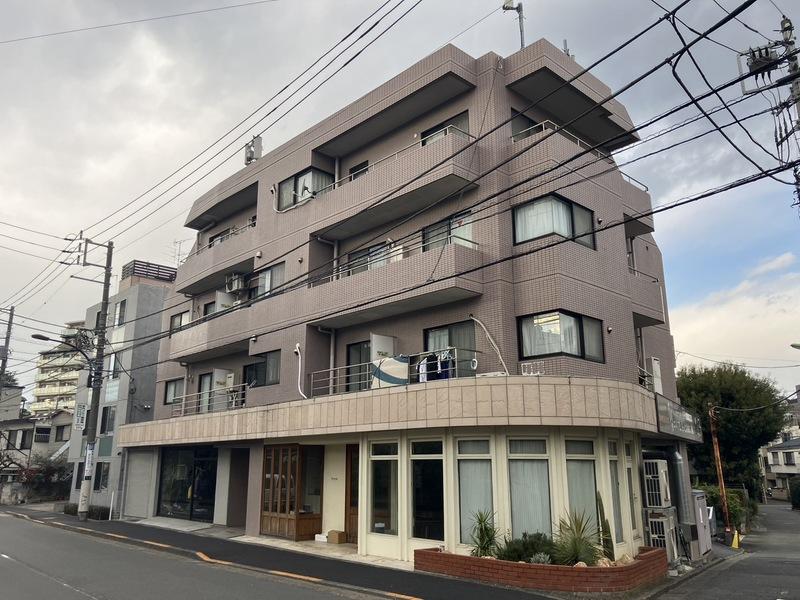 303号室 9