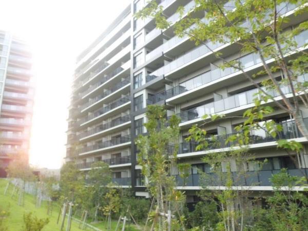 Brillia City 横浜磯子 E棟