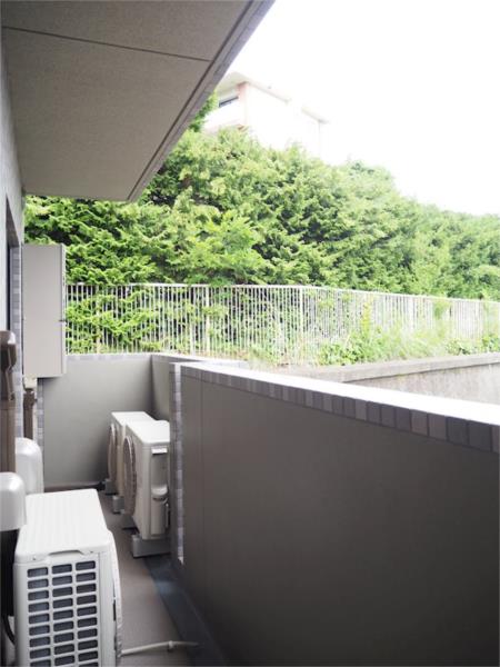 202号室 8