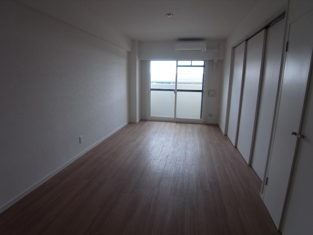 302号室