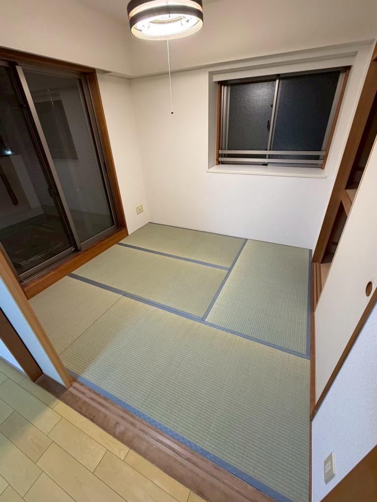 2F