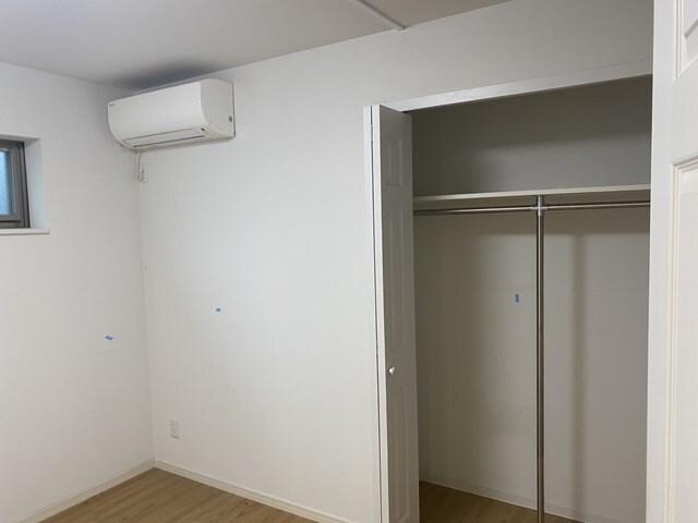 502号室 8