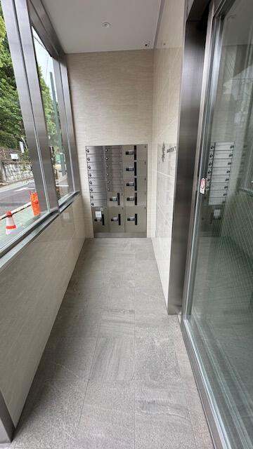 402号室 10