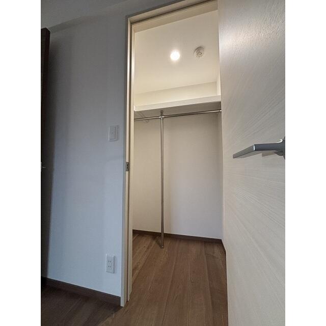 307号室 8