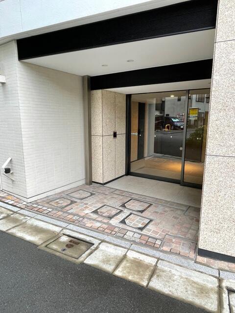 303号室 10