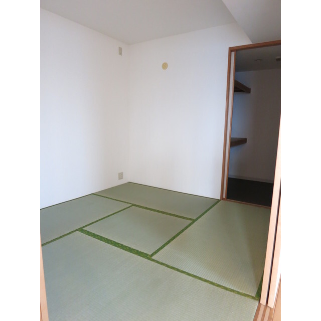 1305号室 4