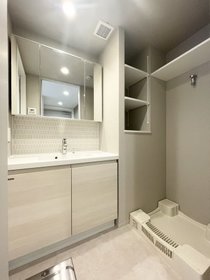 301号室 7