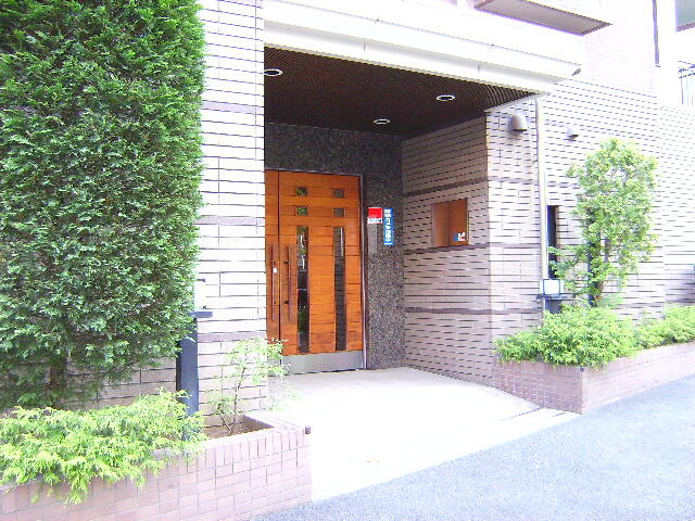 801号室 7