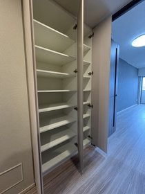 305号室 9