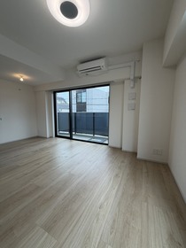 204号室 5