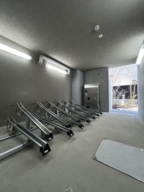 401号室 9