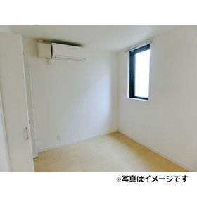 201号室 3