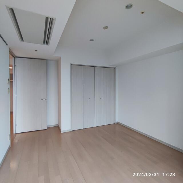 806号室 3