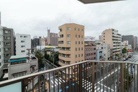 505号室 8