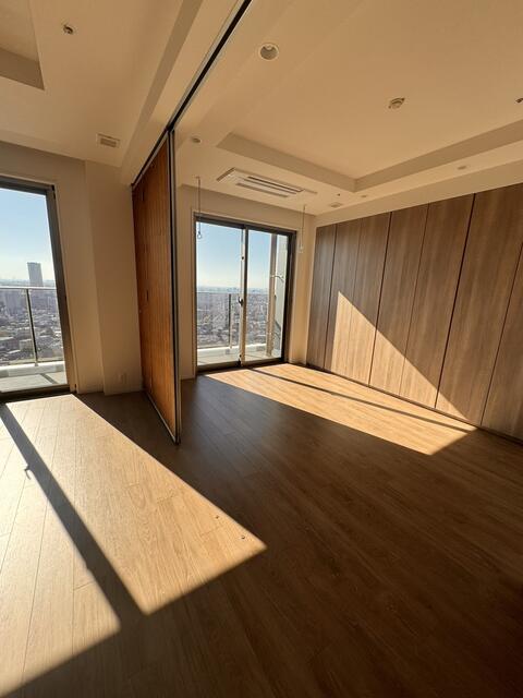 2303号室 8