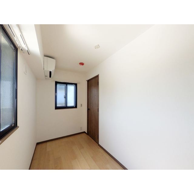 402号室 5