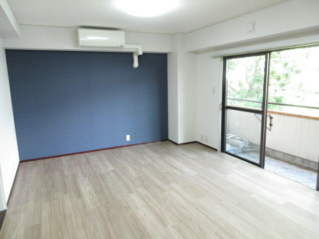 203号室 5