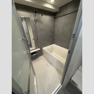 802号室 4