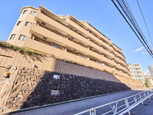 301号室 8