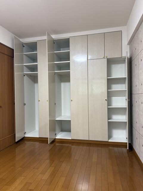 203号室 6