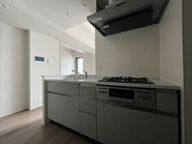 802号室 3